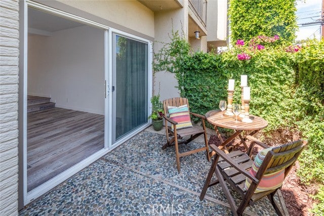 Property photo for 17 Village, Santa Monica, CA