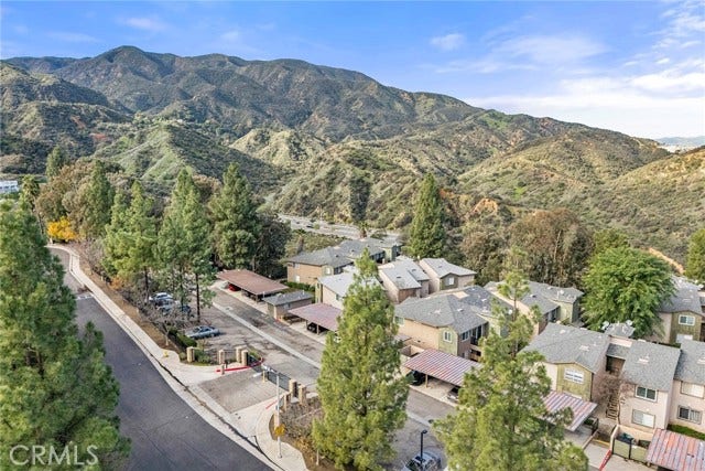 2616 Avenida del Vista, #B204, Corona, CA 92882