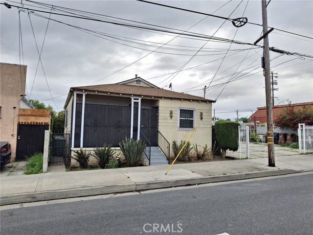 Property photo for 1346 W Century, Los Angeles, CA