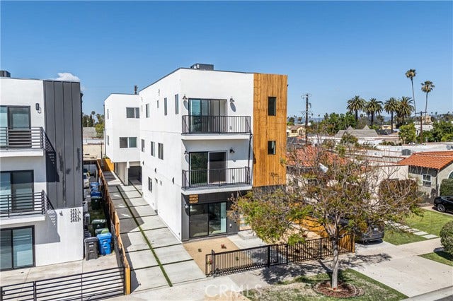 Property photo for 2847 S Victoria, Los Angeles, CA