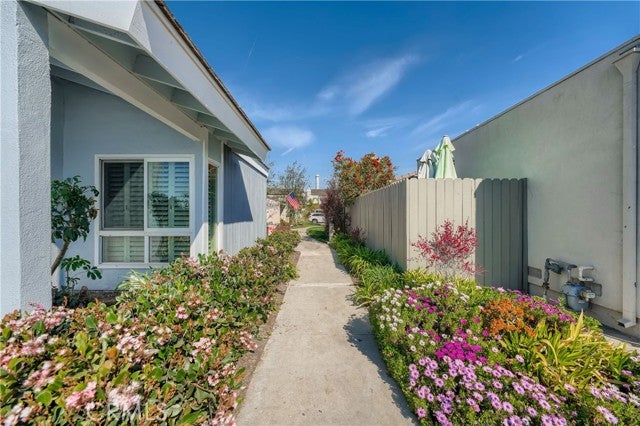 Property photo for 2 Compass Court, Long Beach, CA
