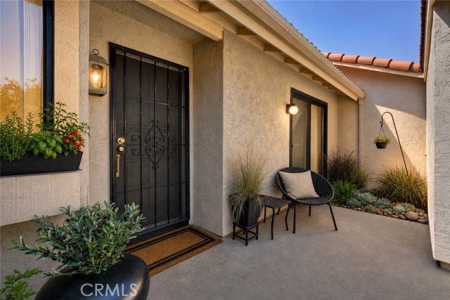 17808 Corte Huasco ST, #60, San Diego, CA 92128