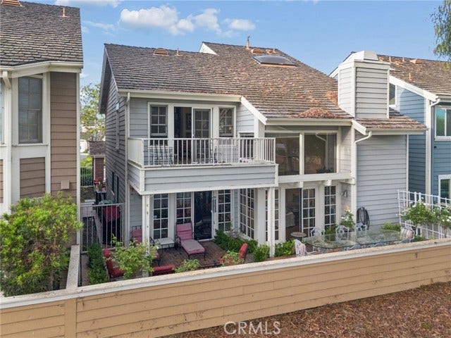 Property photo for 6068 Avenida De Castillo, Long Beach, CA
