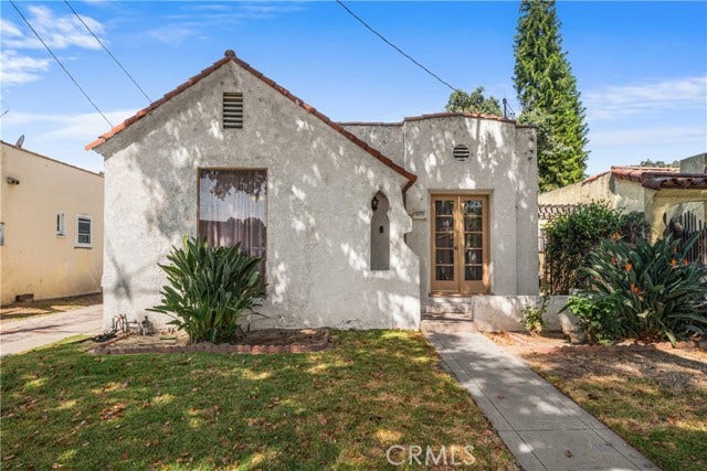 Property photo for 6771 California, Long Beach, CA