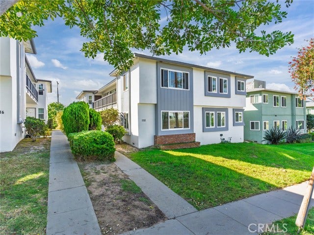Property photo for 1112 E Imperial AVE, El Segundo, CA