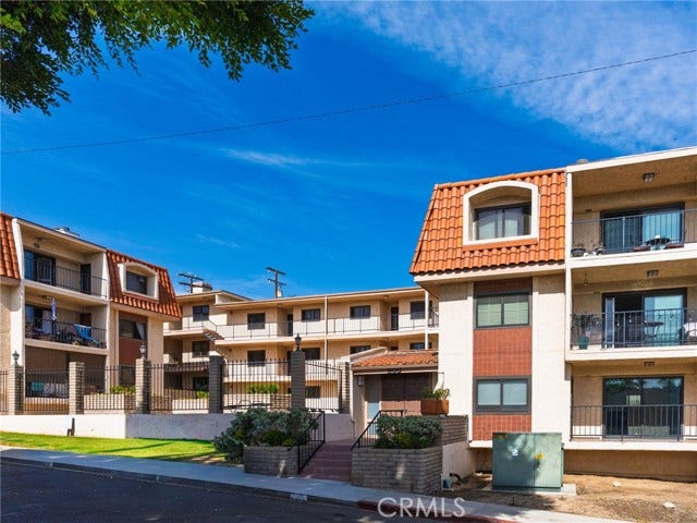 Property photo for 900 Cedar ST, #111, El Segundo, CA