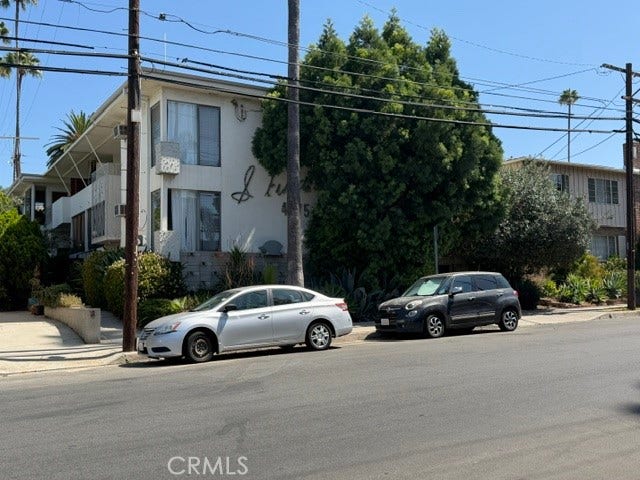 Property photo for 4575 Finley AVE, #4, Los Angeles, CA