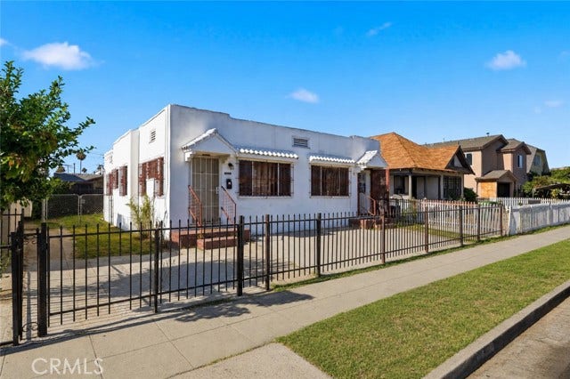 Property photo for 947 W 60th, Los Angeles, CA