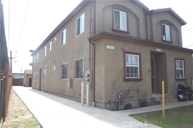Property photo for 314 314 W 56th, Los Angeles, CA