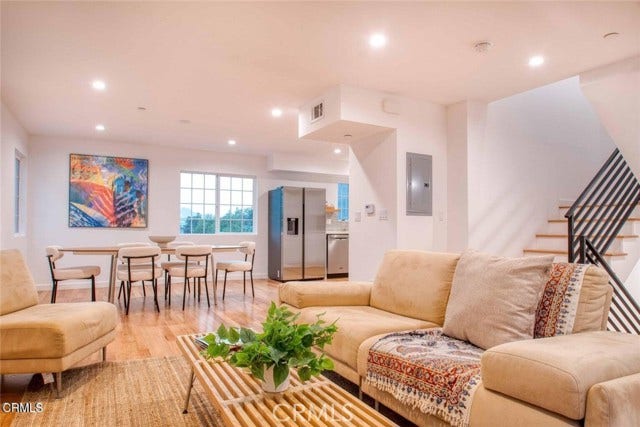 Property photo for 2333 1/2 Langdale AVE, Los Angeles, CA