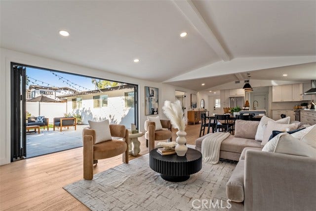 3107 Gibraltar, Costa Mesa, CA 92626
