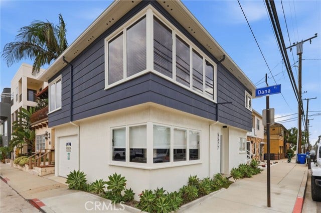 Property photo for 5577 E Ocean, Long Beach, CA