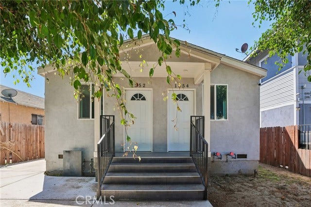 Property photo for 1352 23 rd, Los Angeles, CA
