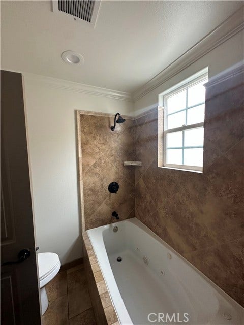 2119 W Coloumbia ST, Long Beach, CA 90810