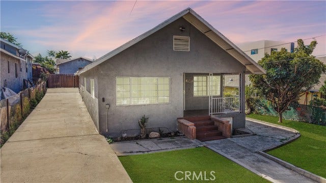 Property photo for 1542 Ricardo, Los Angeles, CA