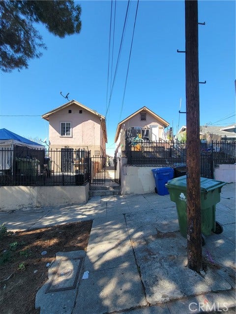 Property photo for 473 Savannah, Los Angeles, CA