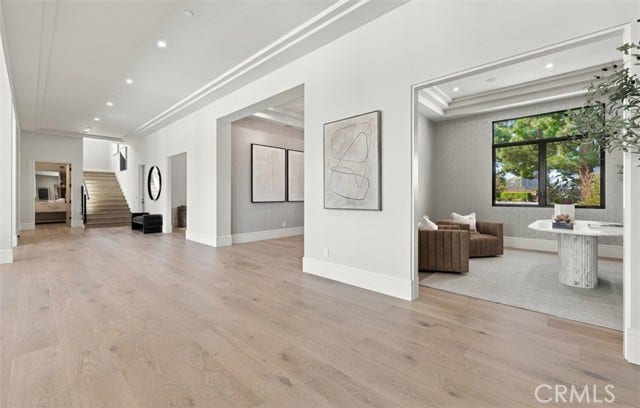 76 Hillcrest LN, Newport Beach, CA 92660