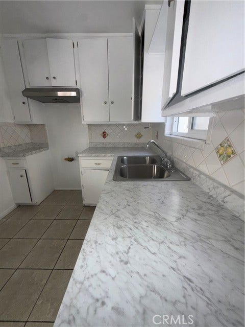 Property photo for 1805 Rimpau, Los Angeles, CA