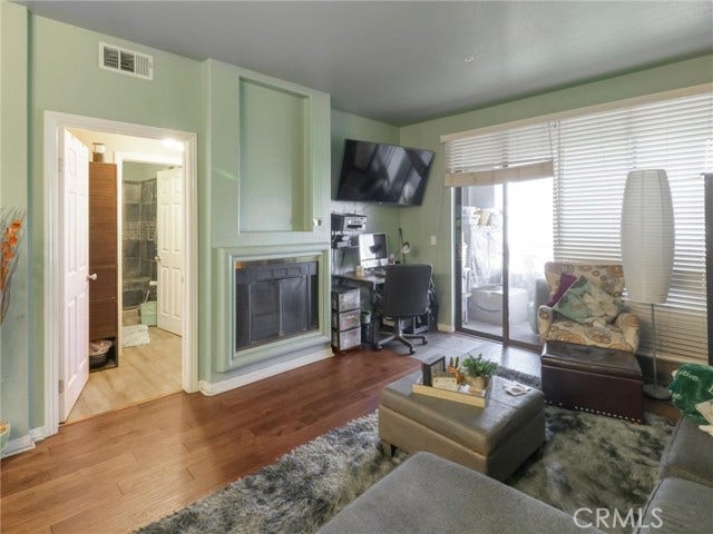 Property photo for 555 Maine AVE, #219, Long Beach, CA