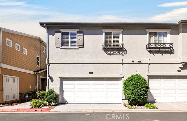 Property photo for 17867 Balsam CT, Carson, CA