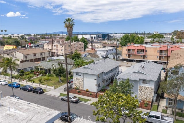 Property photo for 6641 Hammond AVE, Long Beach, CA