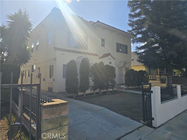 Property photo for 620 W 41st, Los Angeles, CA