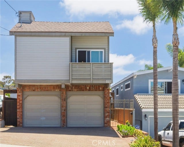 Property photo for 1715 Steinhart, Redondo Beach, CA