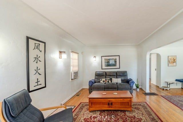 1539 W 94th PL, Los Angeles, CA 90047 1539 W 94th PL, Los Angeles, CA 90047