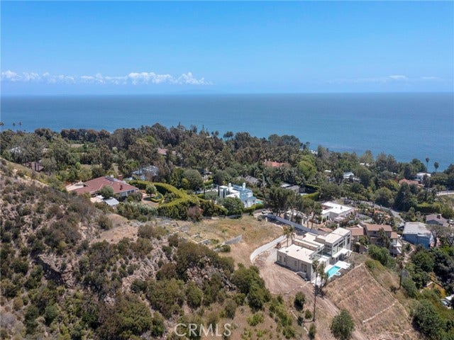 Property photo for 27061 Sea Vista Dr, Malibu, CA