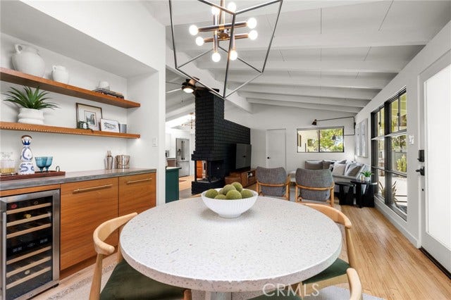 2000 Iroquois, Long Beach, CA 90815