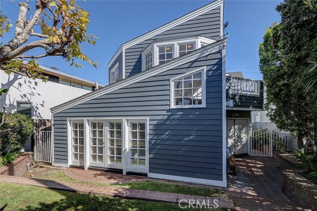 Property photo for 2208 Grandview AVE, Manhattan Beach, CA