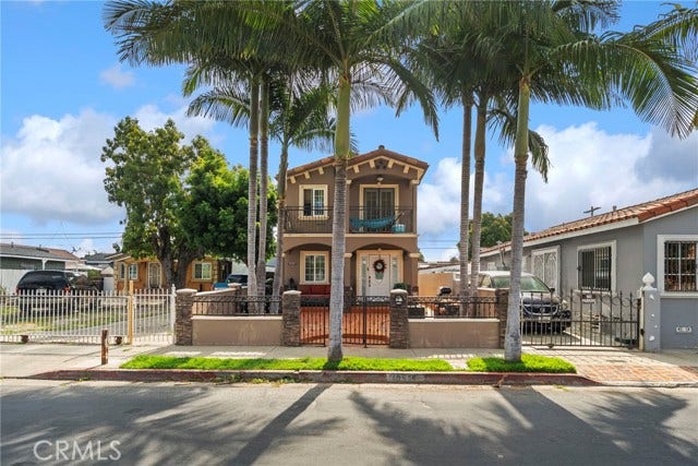 Property photo for 10856 Kalmia ST, Los Angeles, CA