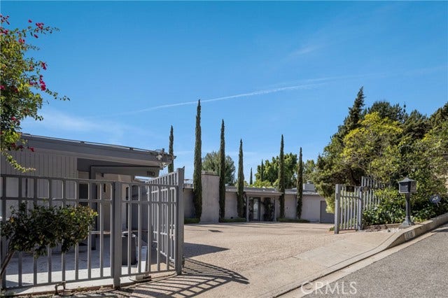 Property photo for 1110 Bel Air PL, Los Angeles, CA