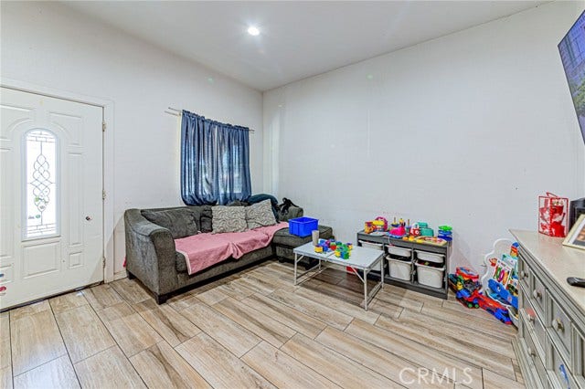 1060 S Rebecca, Pomona, CA 91766