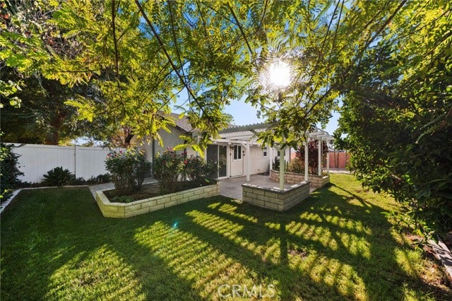 1557 Cambridge AVE, Redlands, CA 92374