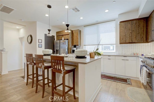 Property photo for 1049 N Joels PL, Los Angeles, CA