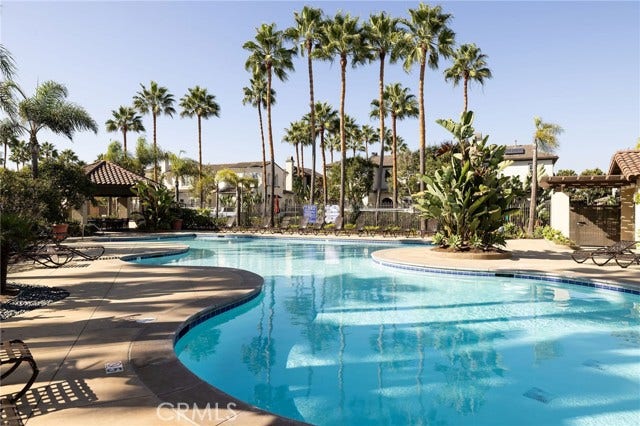 21255 Lorca CIR, Huntington Beach, CA 92648 21255 Lorca CIR, Huntington Beach, CA 92648