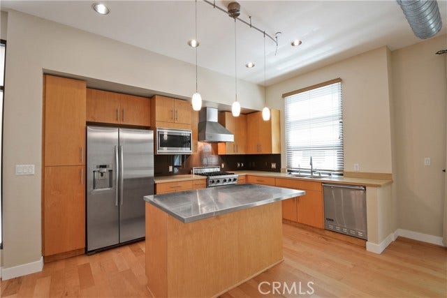 Property photo for 133 The Promenade, #325, Long Beach, CA