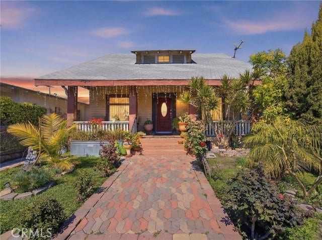Property photo for 123 E 65th ST, Los Angeles, CA
