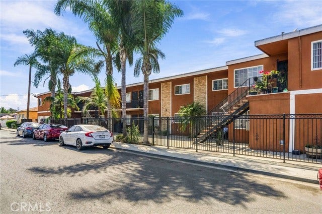 Property photo for 5333 Pine AVE, Long Beach, CA