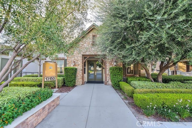 6971 Vining ST, Chino, CA 91710