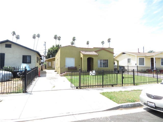 Property photo for 1438 W 95th ST, Los Angeles, CA