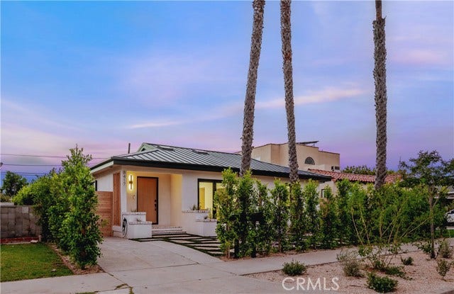 Property photo for 8417 Holy Cross PL, Los Angeles, CA