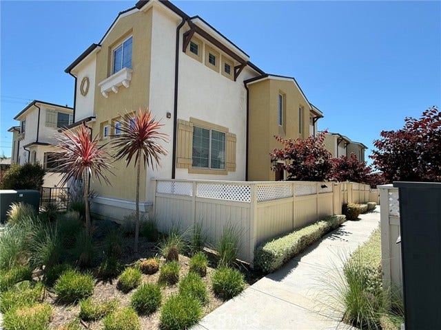 Property photo for 2201 W 237th ST, Torrance, CA