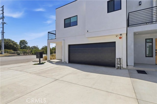 13357 W Cellest PKWY, Pacoima, CA 91331