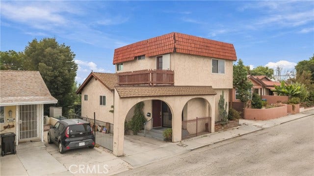 Property photo for 4964 O Sullivan, Los Angeles, CA