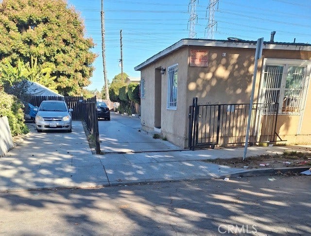 Property photo for 45 E 69th, Long Beach, CA