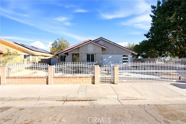 Property photo for 2665 E Avenue Q14, Palmdale, CA