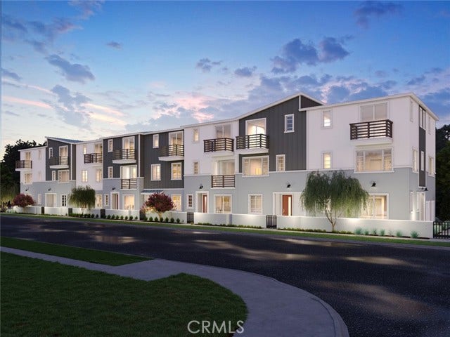 Property photo for 1468 W Longview LN, San Pedro, CA