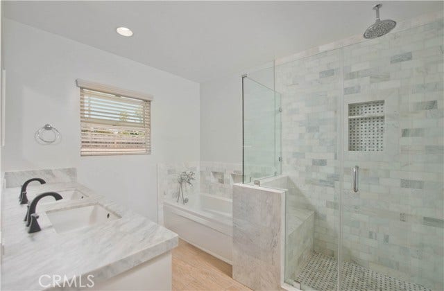 17343 Martha ST, Encino, CA 91316